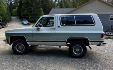 Chevy-blazer-diesel-1989-white-1