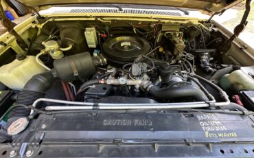 Chevy-blazer-diesel-1989-white-9