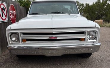 Chevy-c10-1968-white-1