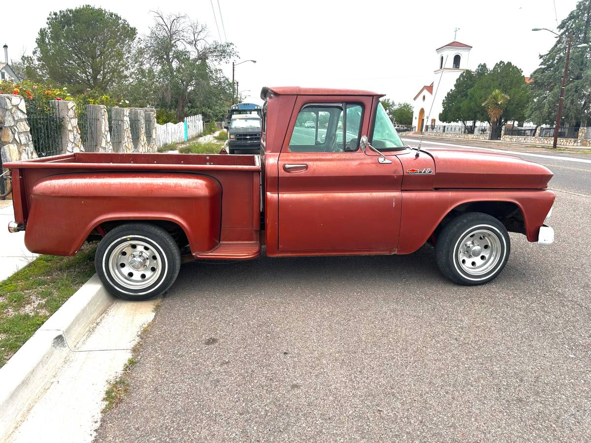 Chevy-c10-pickup-1962-custom-4