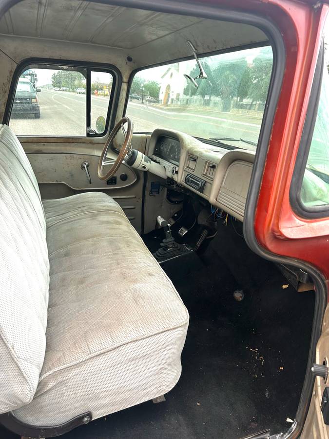 Chevy-c10-pickup-1962-custom-5