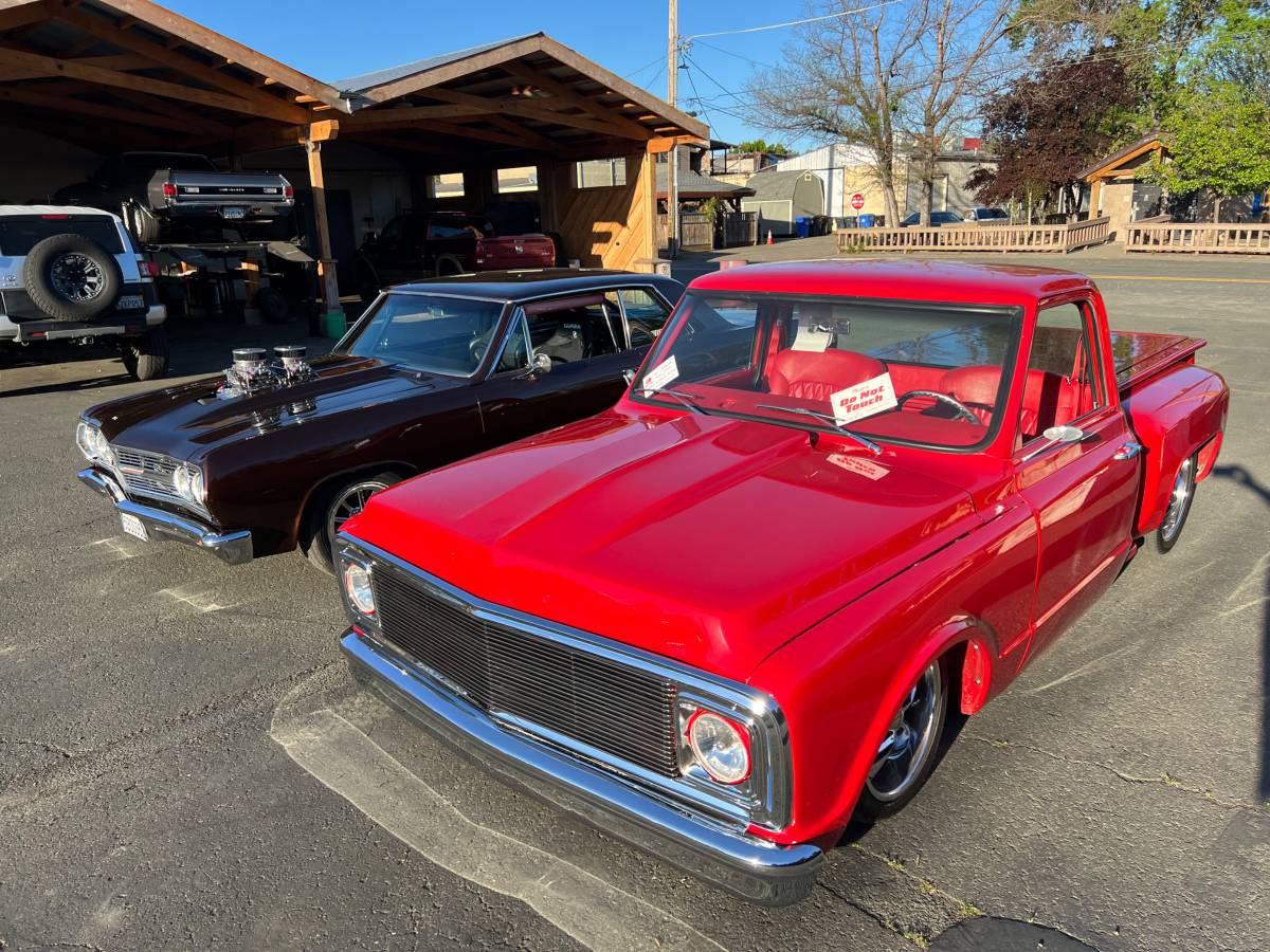 Chevy-c10-silverado-1969-red-13