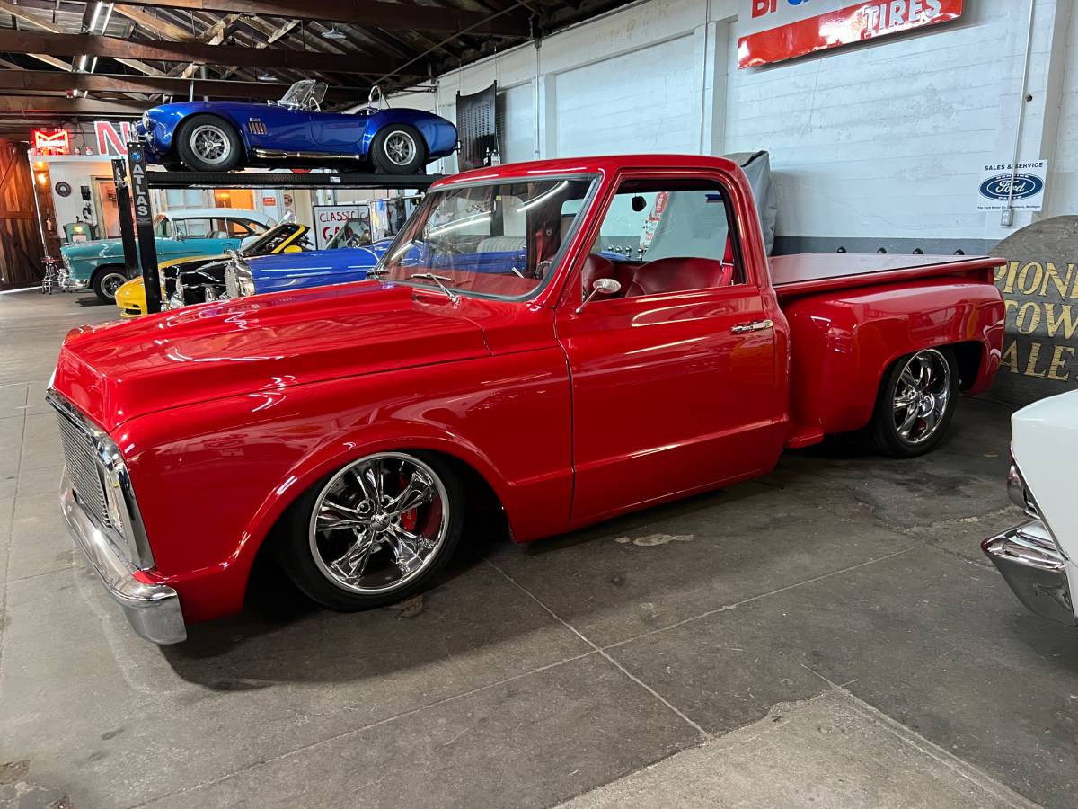 Chevy-c10-silverado-1969-red-3
