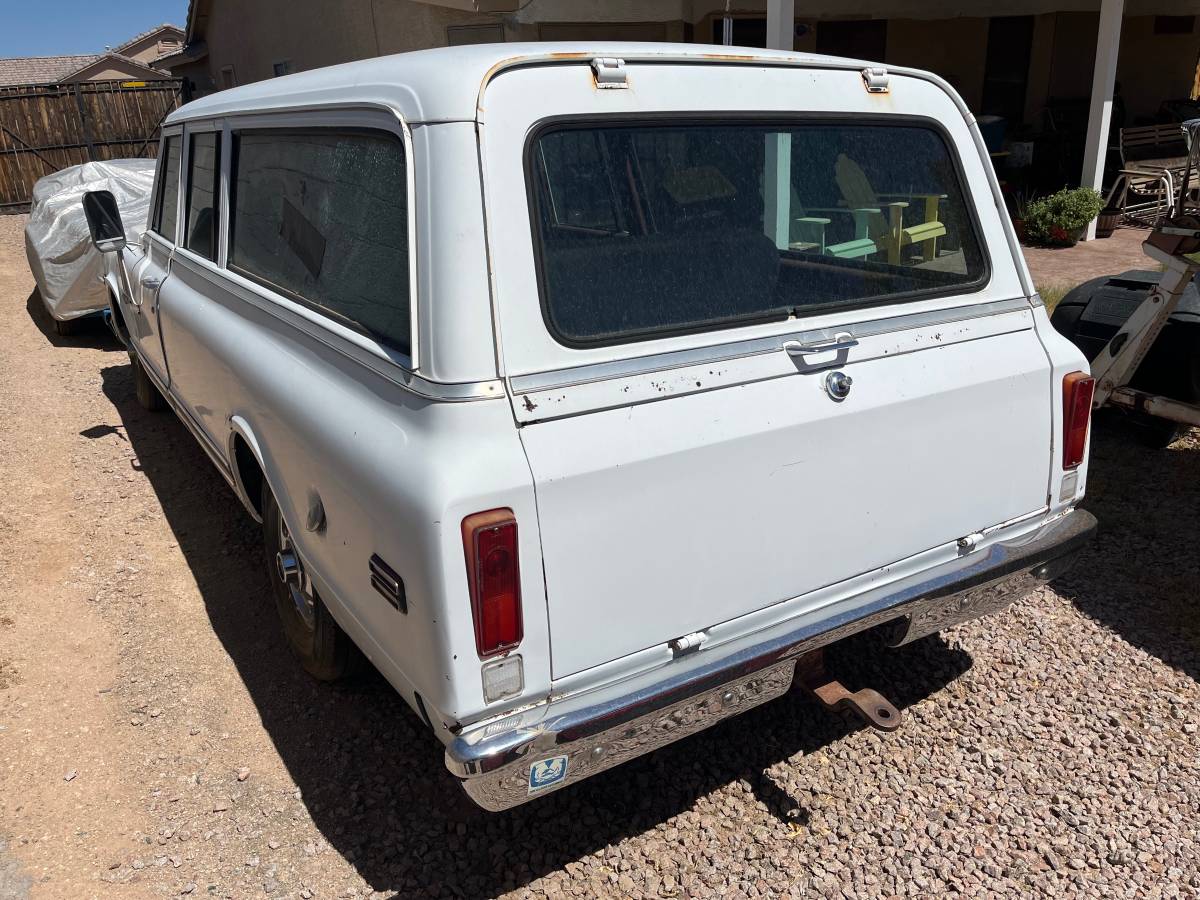 Chevy-c10-suburban-1971-1