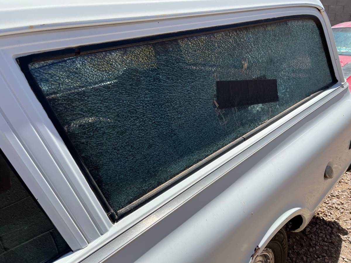 Chevy-c10-suburban-1971-15