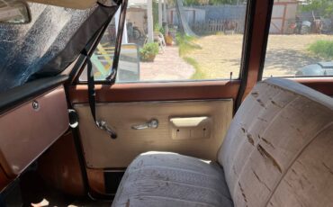 Chevy-c10-suburban-1971-8