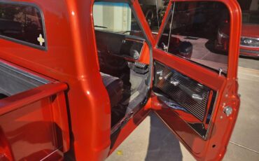 Chevy-c10-truck-1967-orange-27