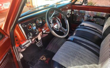 Chevy-c10-truck-1967-orange-29