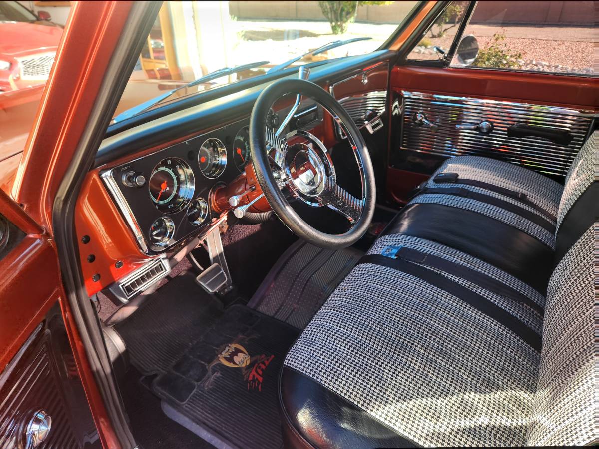 Chevy-c10-truck-1967-orange-8