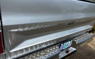 Chevy-c10-truck-1984-silver-20