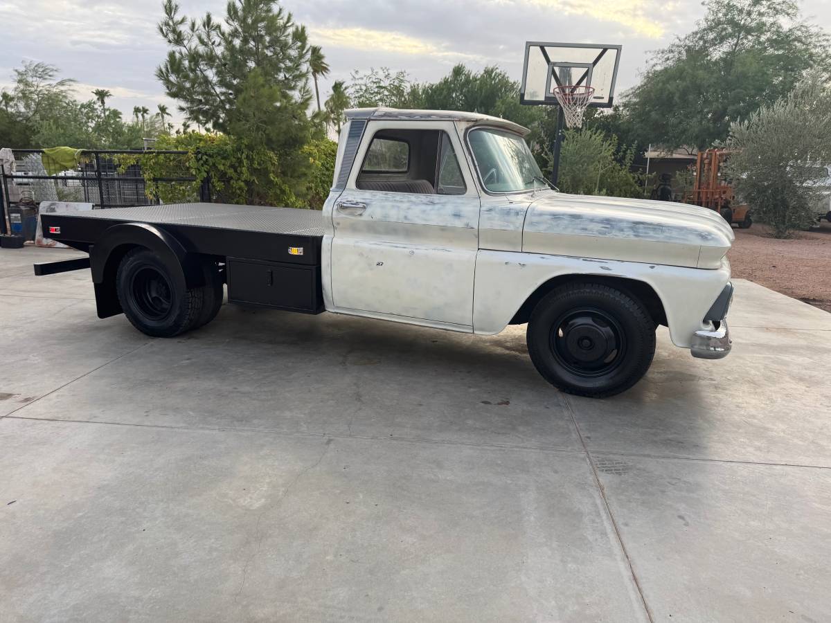 Chevy-c30-1964-5
