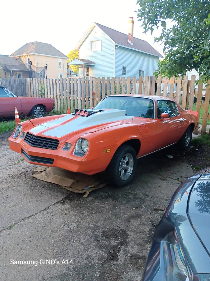 Chevy-camaro-1980-17