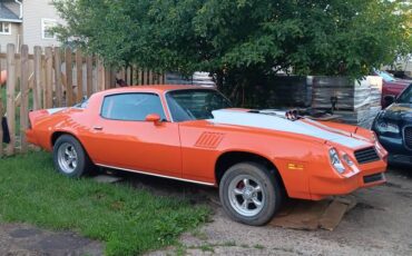 Chevy-camaro-1980-19