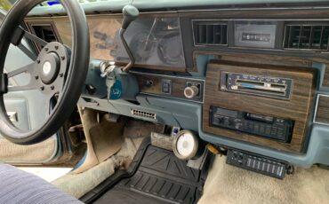Chevy-caprice-1978-blue-16