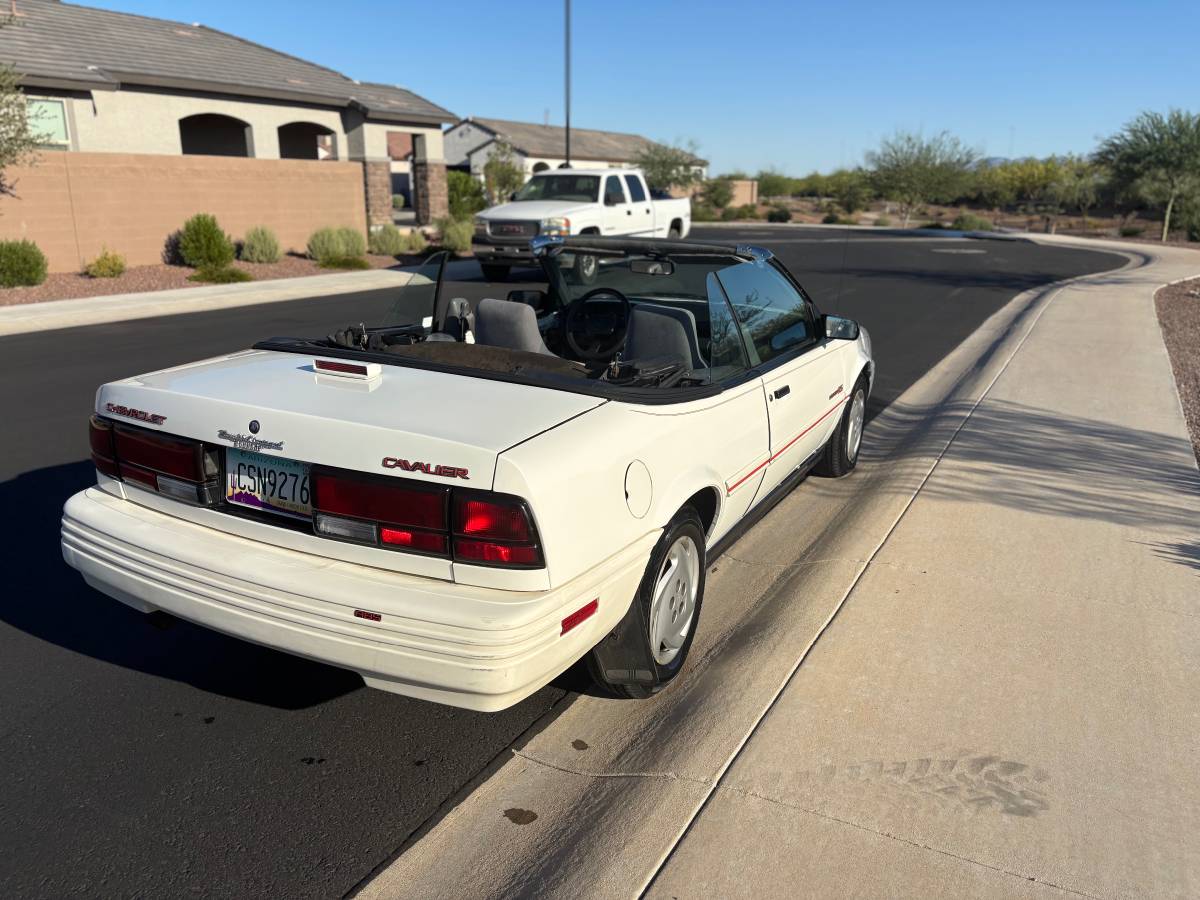 Chevy-cavalier-convertible-1992-1