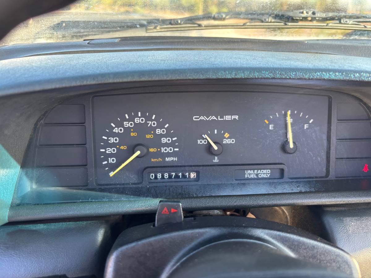 Chevy-cavalier-convertible-1992-4