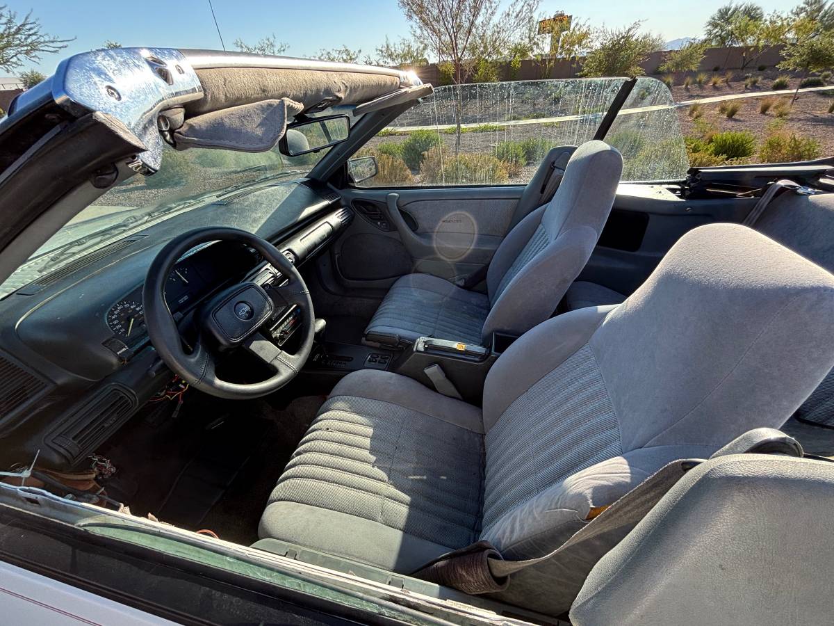 Chevy-cavalier-convertible-1992-8