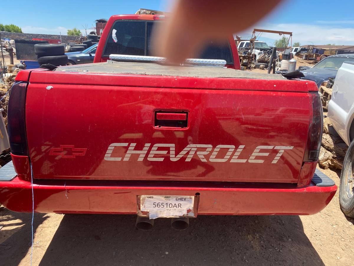 Chevy-cheyenne-1989-red-5