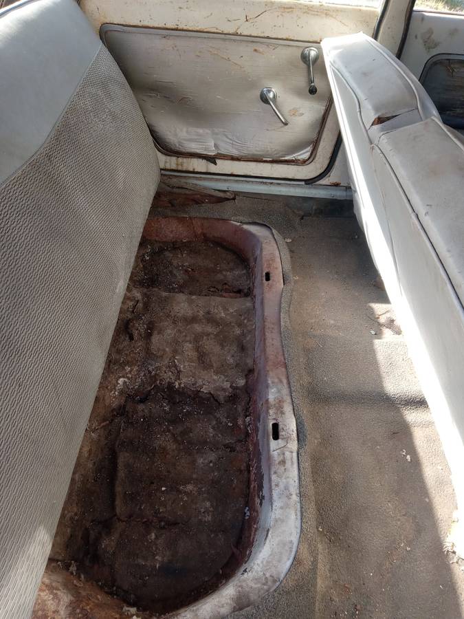 Chevy-corvair-1960-white-8