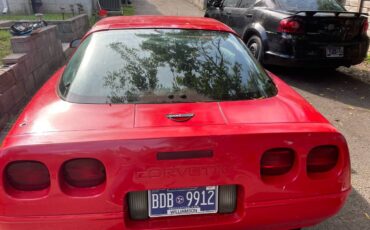 Chevy-corvette-1984-red-3