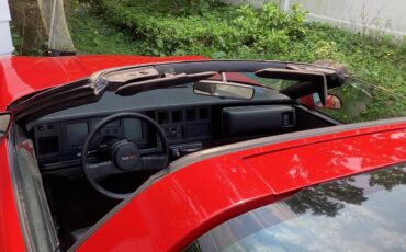 Chevy-corvette-1985-red-13