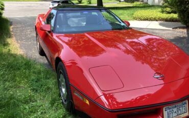 Chevy-corvette-1985-red-3