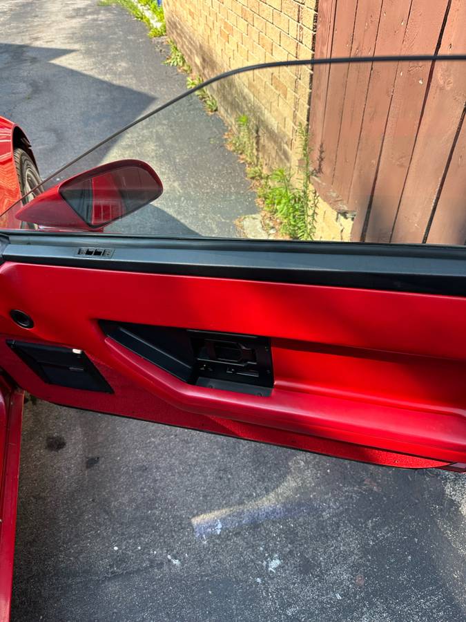 Chevy-corvette-1989-red-13
