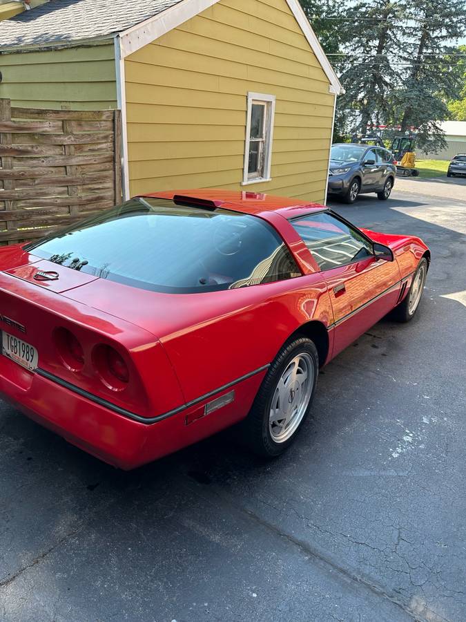 Chevy-corvette-1989-red-2