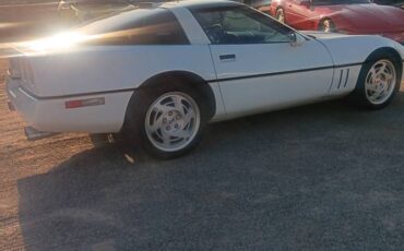 Chevy-corvette-coupe-1990-white