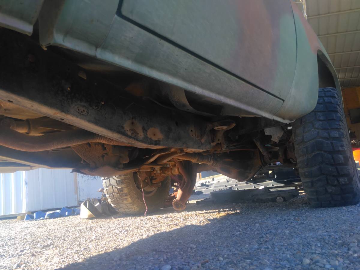 Chevy-d30-1987-6