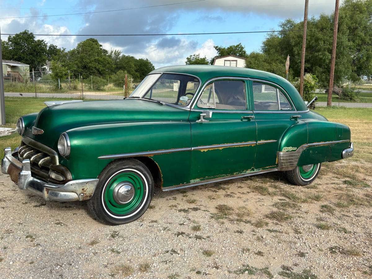 Chevy-deluxe-1952-green-11