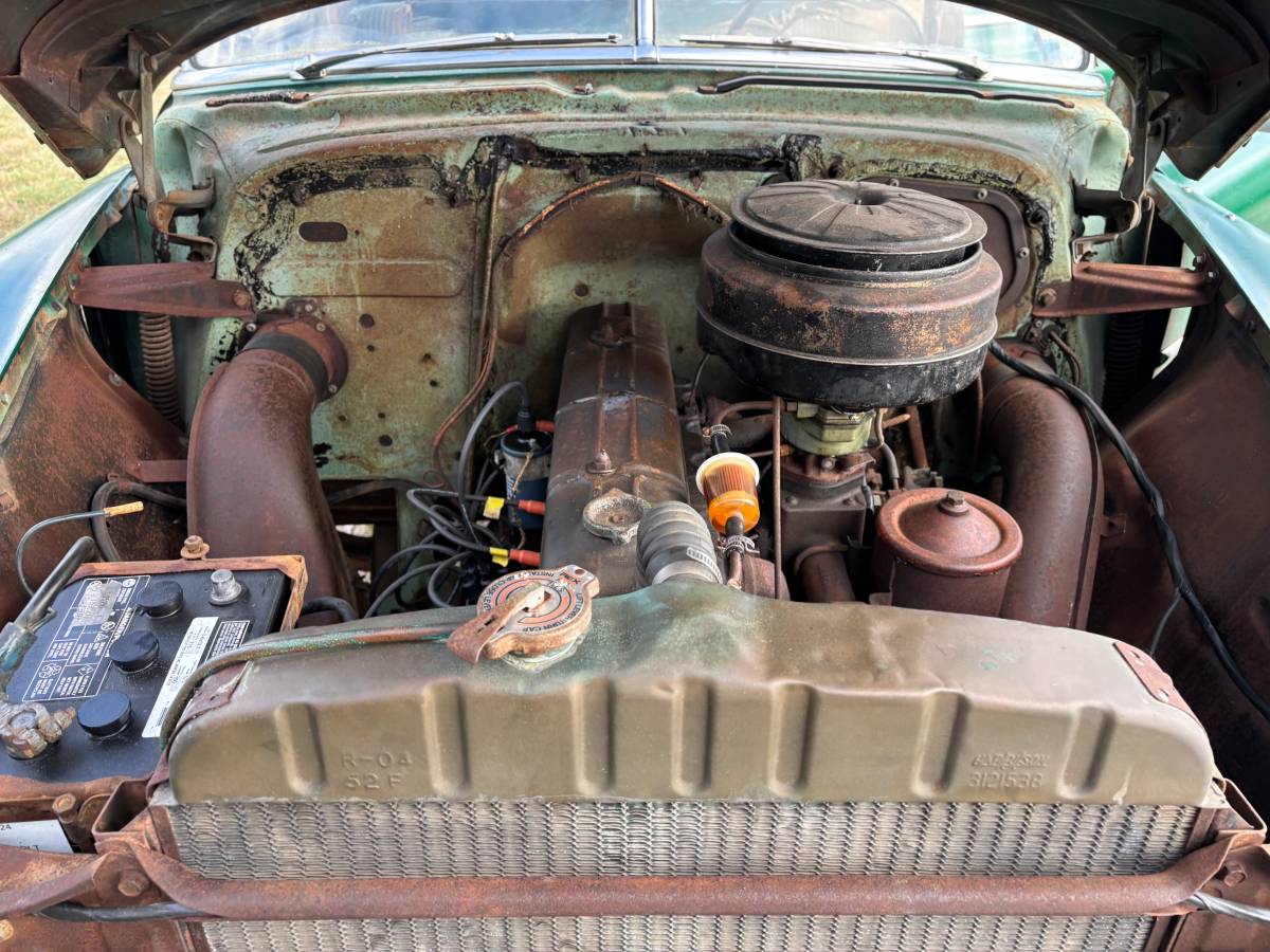 Chevy-deluxe-1952-green-21