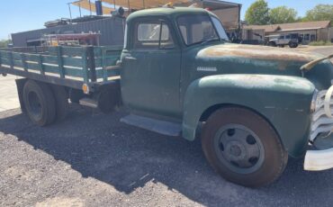 Chevy-dump-truck-1952-green-1