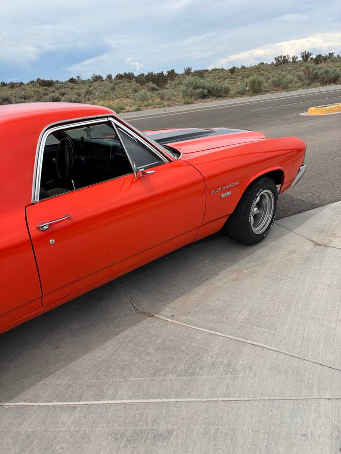 Chevy-el-camino-1972-orange-9