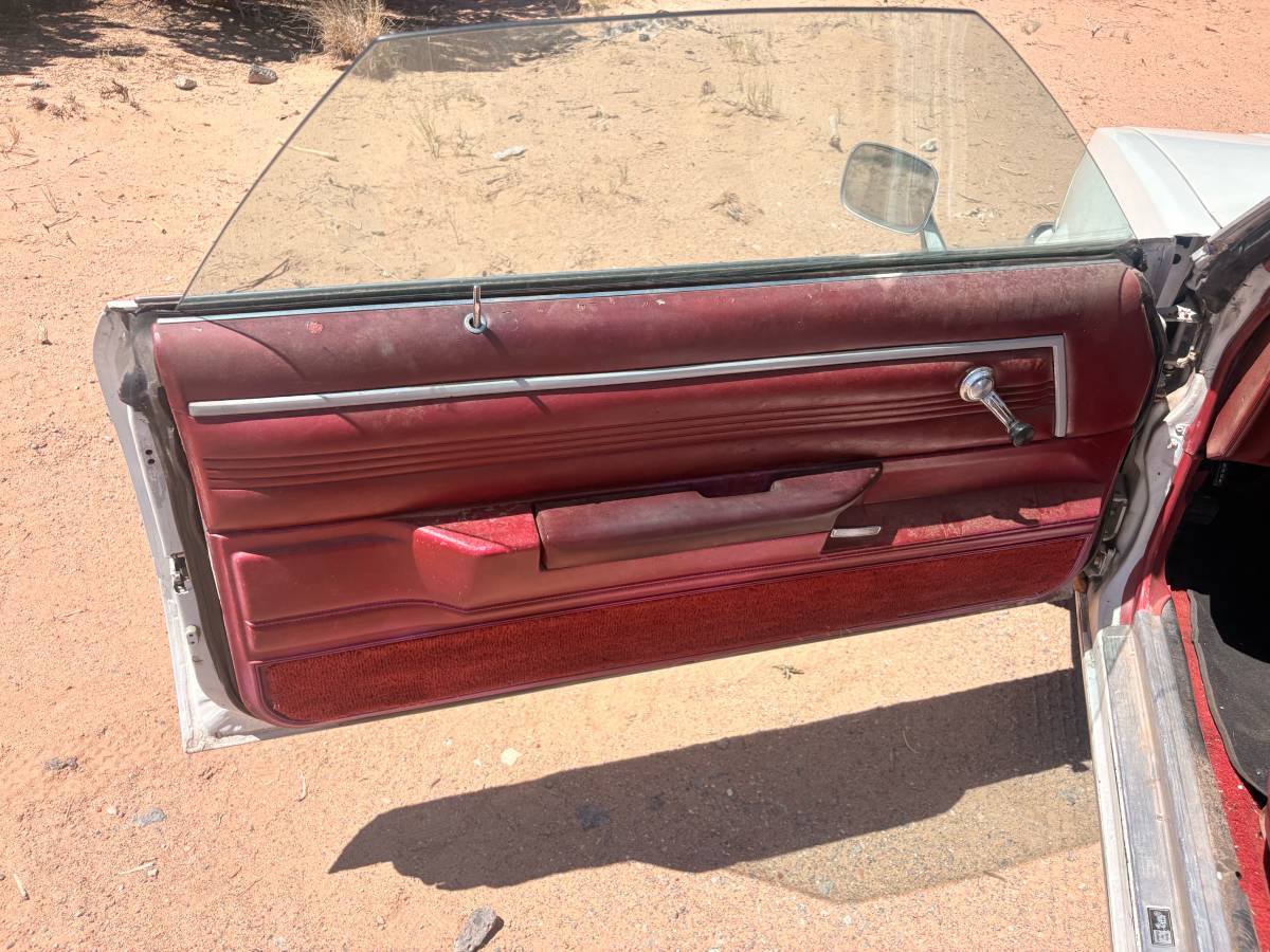 Chevy-el-camino-1978-white-12