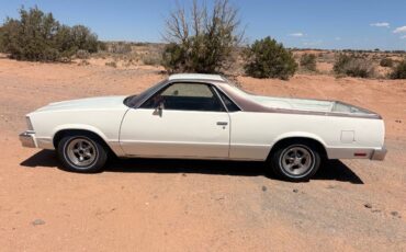 Chevy-el-camino-1978-white-21