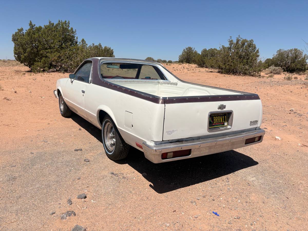 Chevy-el-camino-1978-white-22