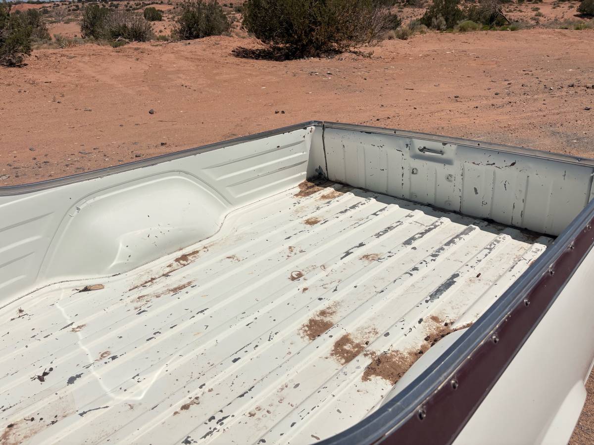 Chevy-el-camino-1978-white-3