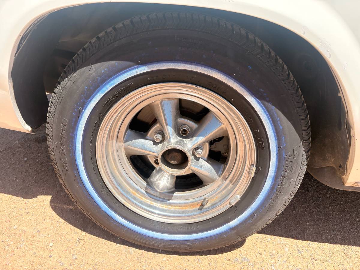 Chevy-el-camino-1978-white-6