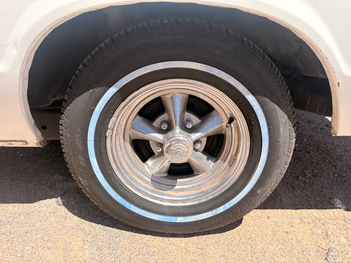 Chevy-el-camino-1978-white-7