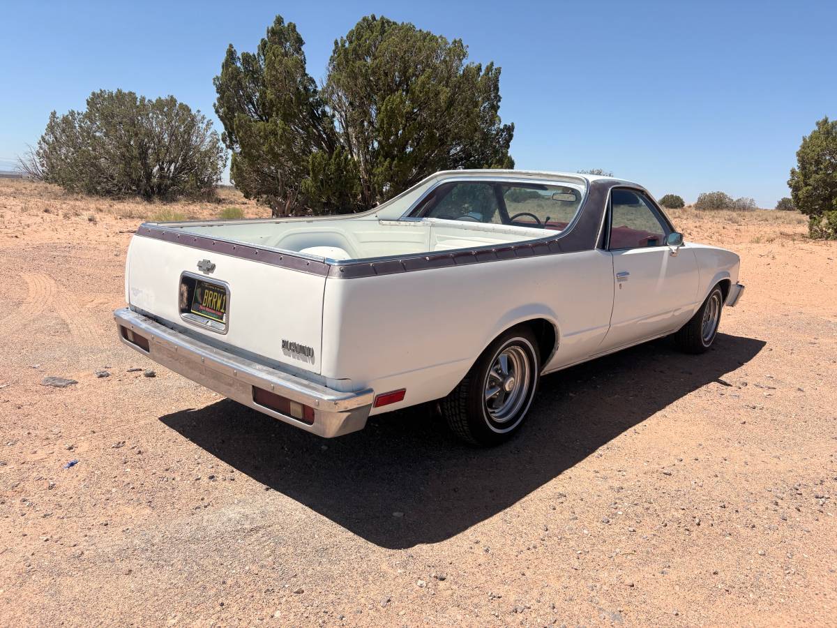 Chevy-el-camino-1978-white