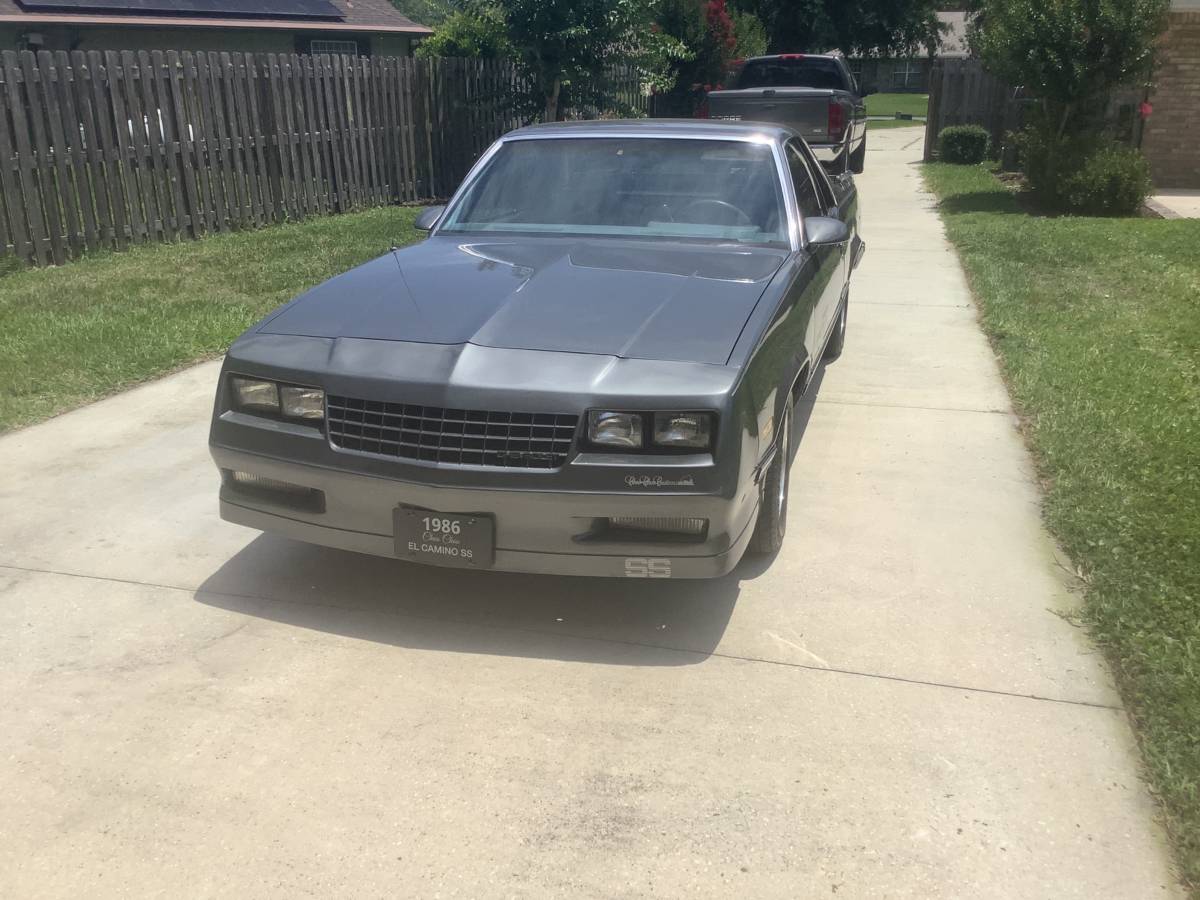 Chevy-el-camino-1986-grey-11