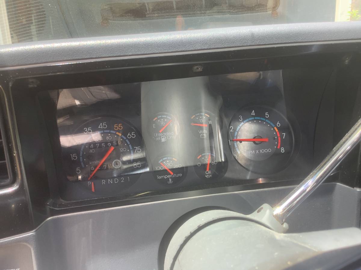 Chevy-el-camino-1986-grey-17