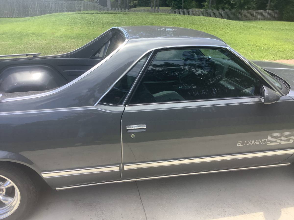 Chevy-el-camino-1986-grey-8