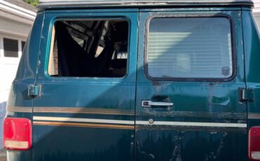 Chevy-g20-van-1995-green-2