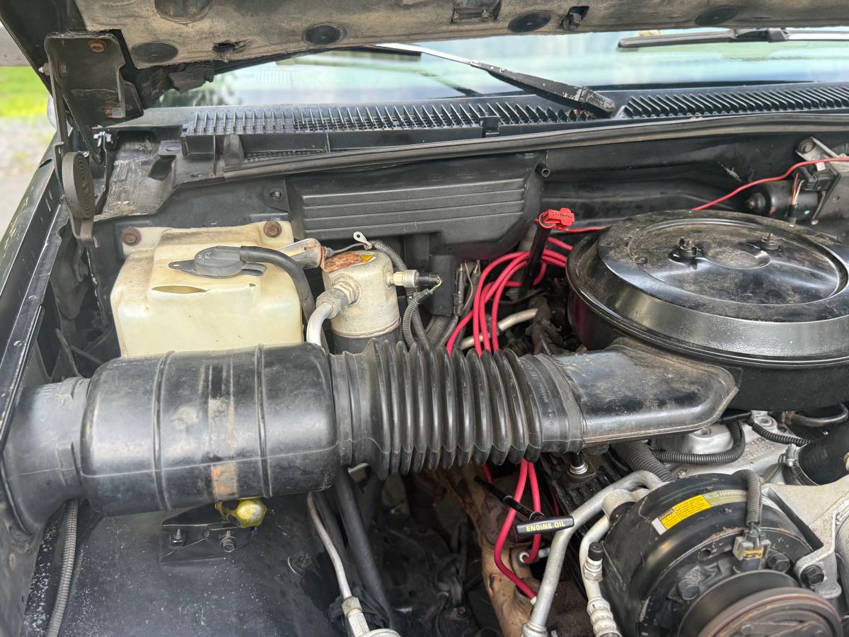 Chevy-gmc-2500-1993-black-10