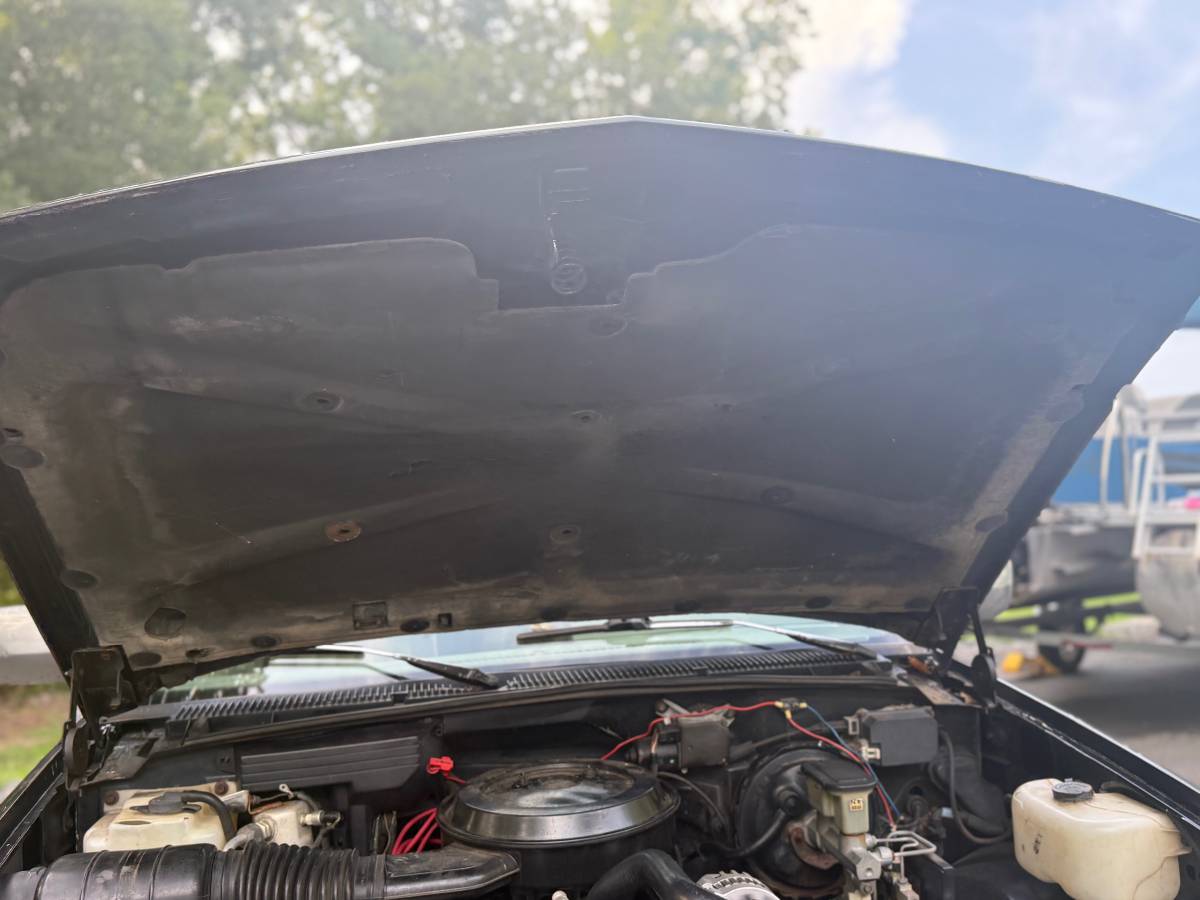 Chevy-gmc-2500-1993-black-14