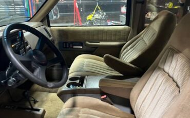 Chevy-gmc-2500-1993-black-3