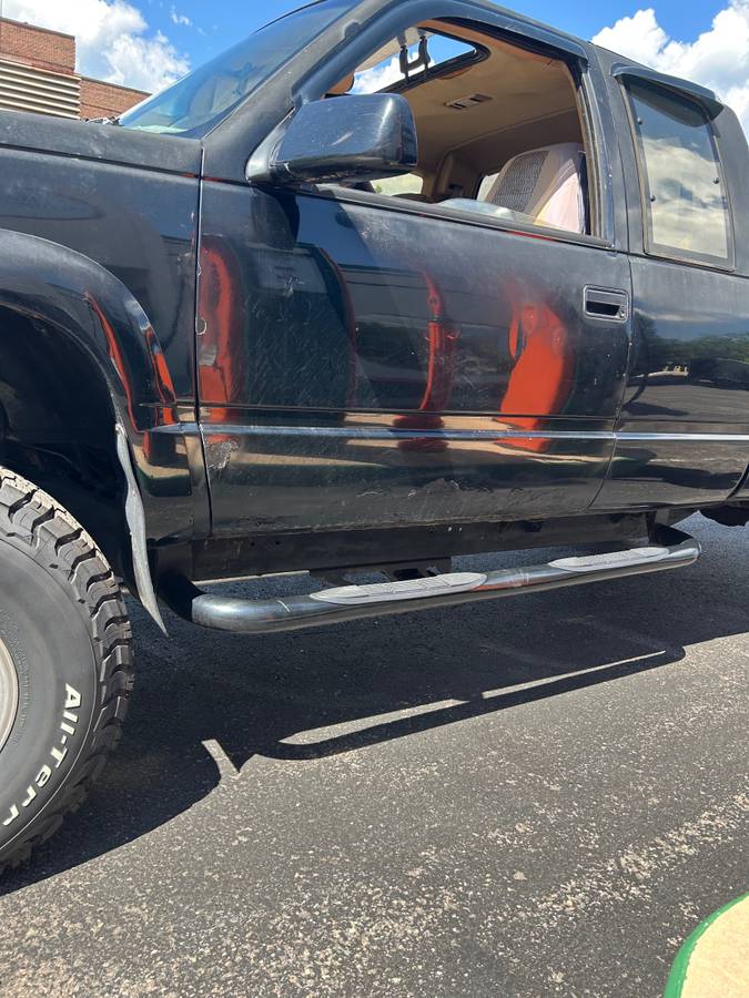 Chevy-k1500-1988-black-11