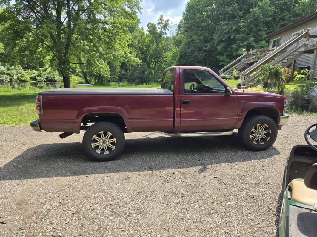Chevy-k2500-1988-red-3